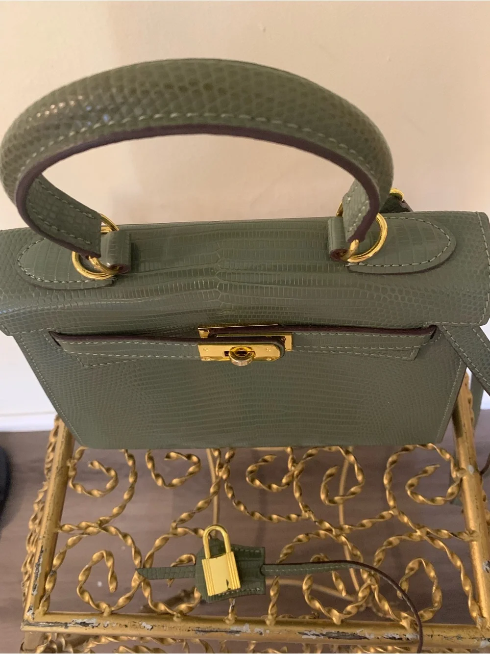Green Textured Top-Handle Women's Leather Bag with Gold Hardware